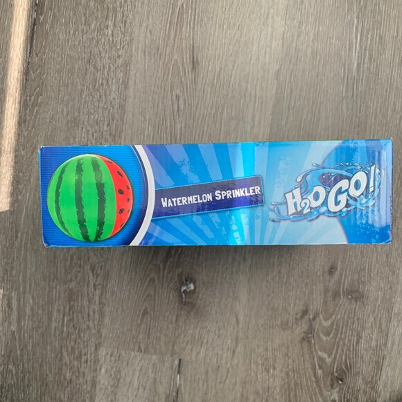 H2O GO Watermelon Sprinkler - Picture 6 of 6